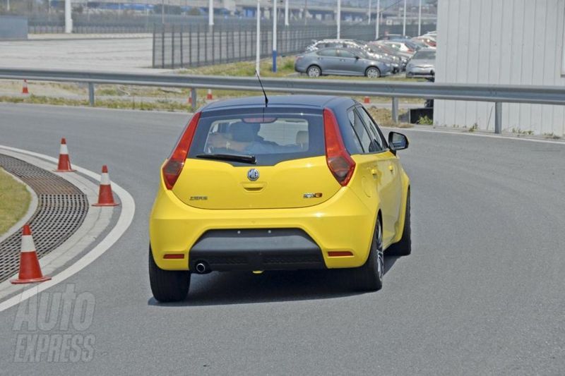 Datei:Car photo 437419 25.jpg