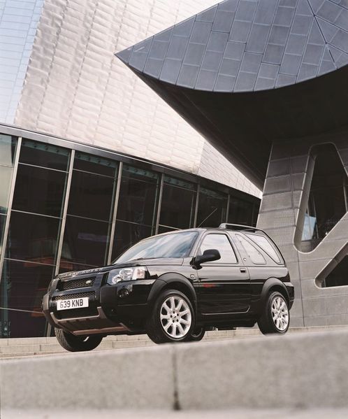 Datei:Freelander-MY04-0030.jpg